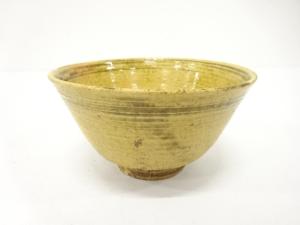 黄の瀬窯造　伊羅保　干支　辰　茶碗